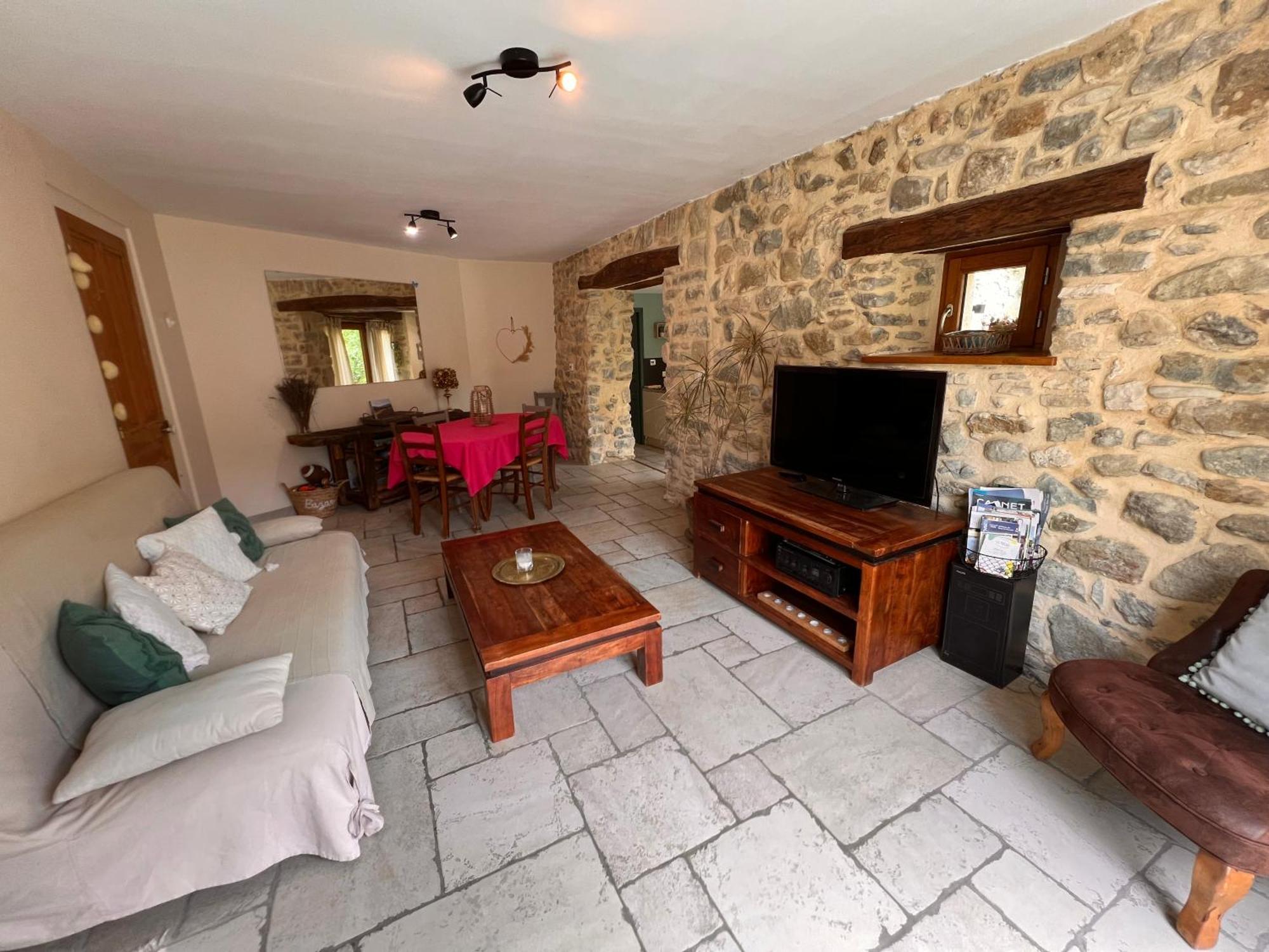 Gites Du Chateau D'Alencon Le Pegue Eksteriør billede