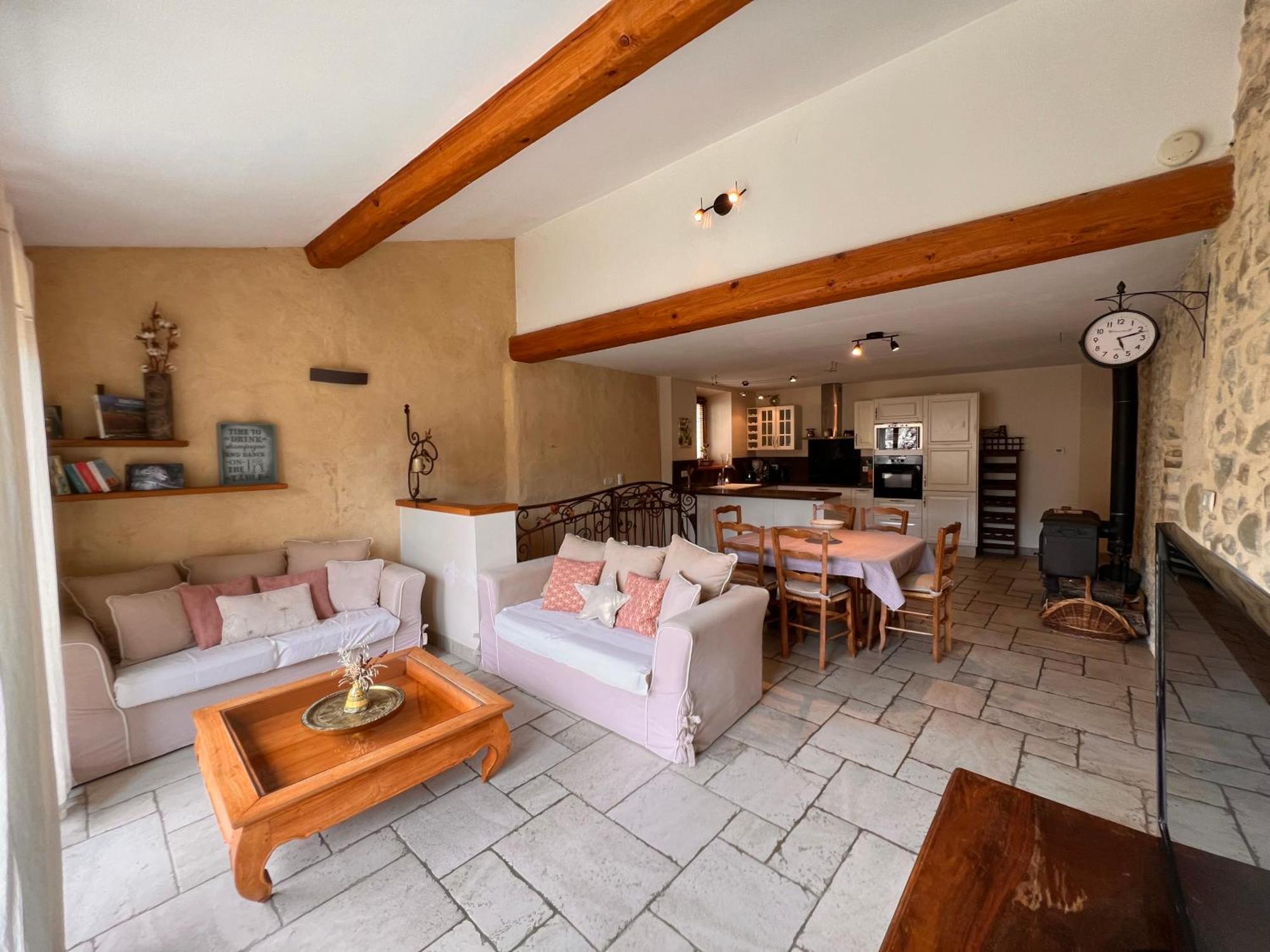 Gites Du Chateau D'Alencon Le Pegue Eksteriør billede